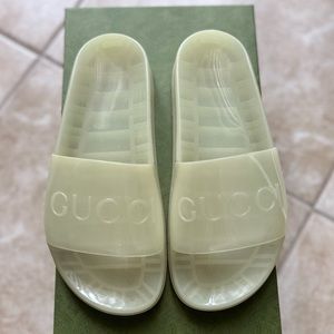 Gucci “Glow in the dark” Mens Slides 100% Authentic